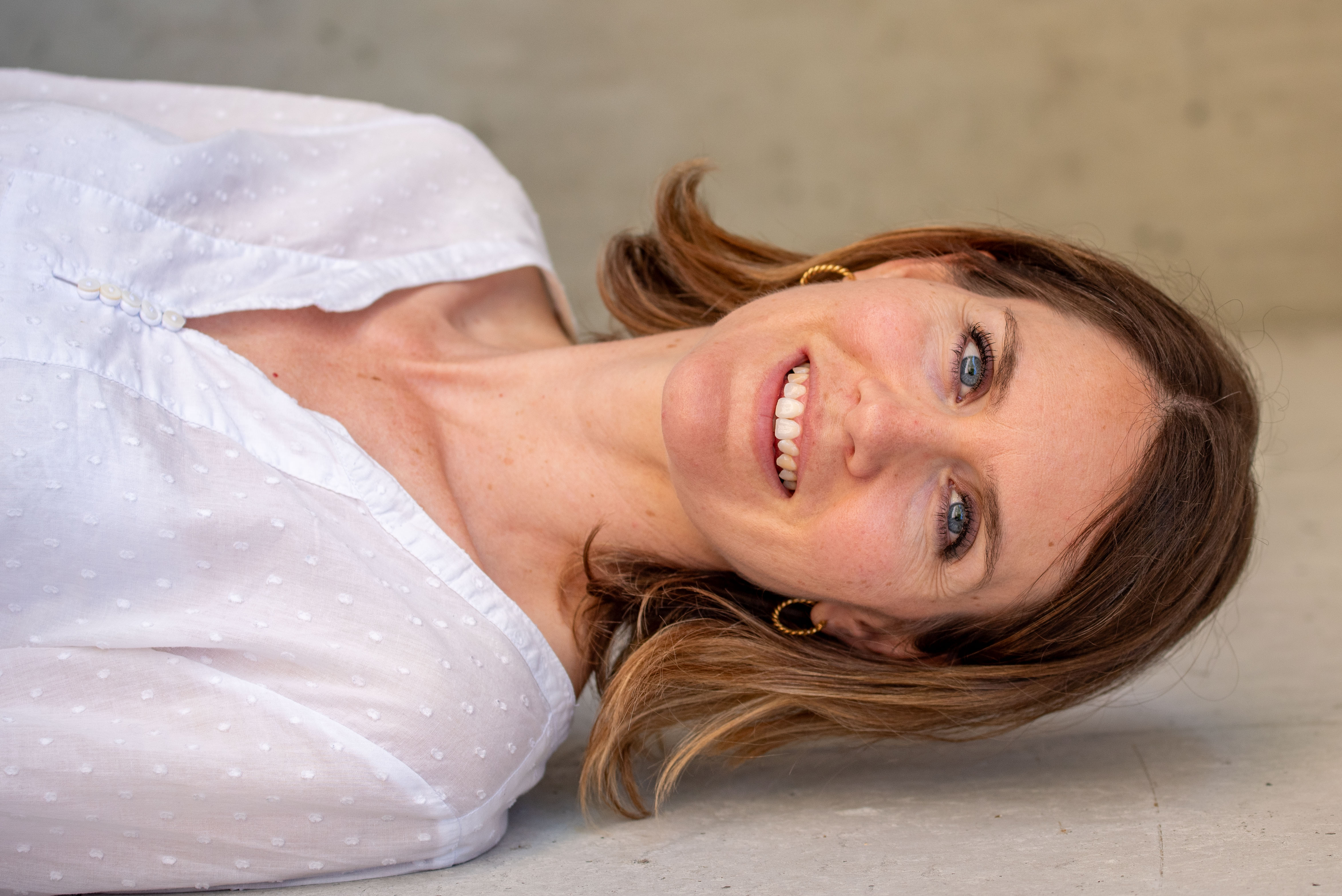 Isabelle Schneebeli, eidg. dipl. Naturheilpraktikerin TCM, in ihrer Praxis in Affoltern am Albis